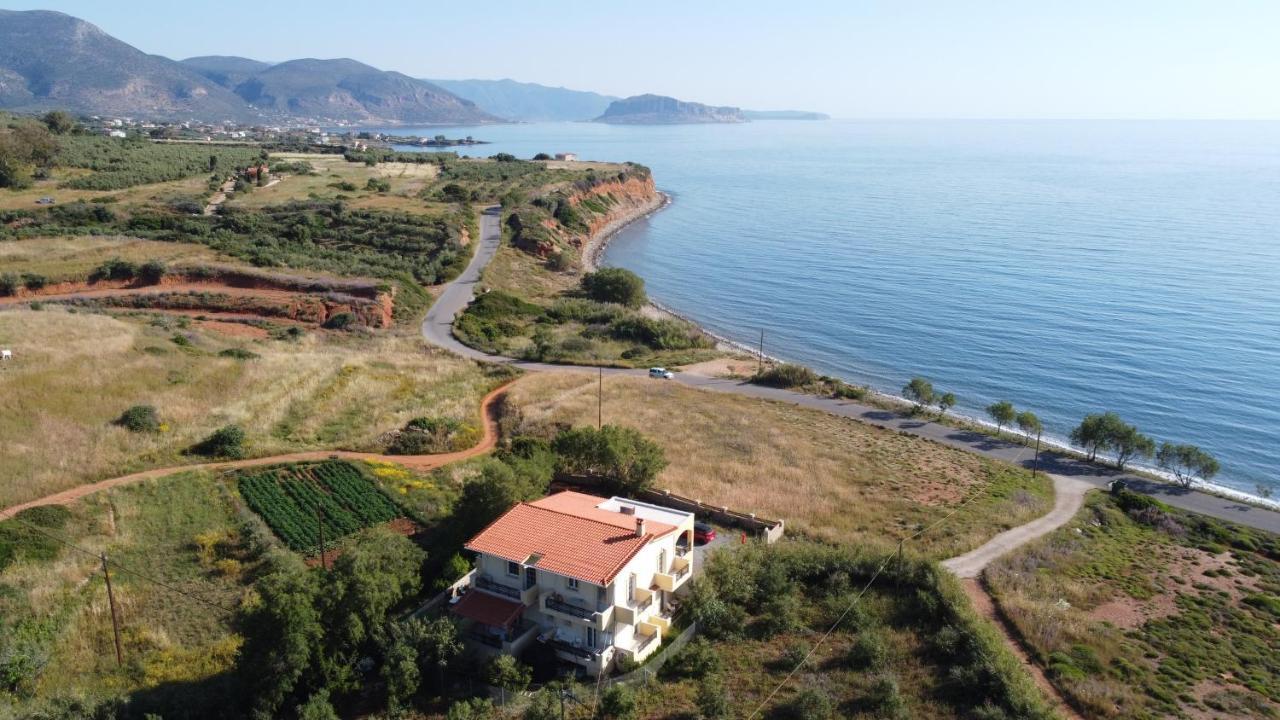 Margarita Marifay Apartment Psifia